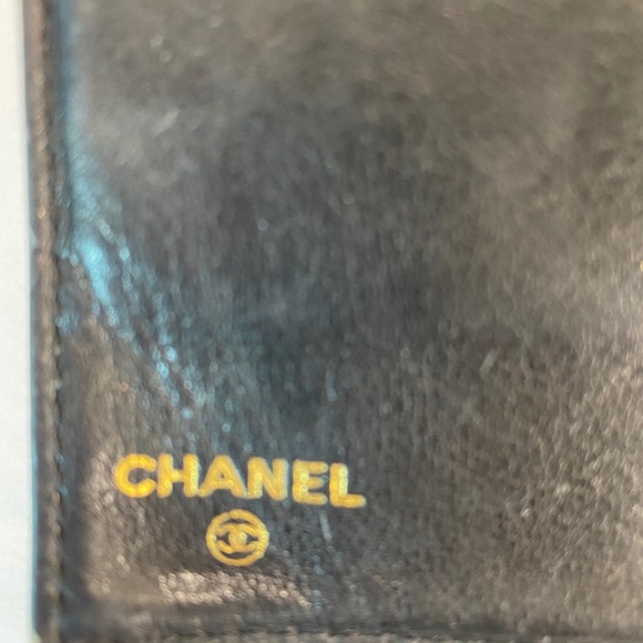 CC Chanel caviar bifold wallet - Picture 4 of 9